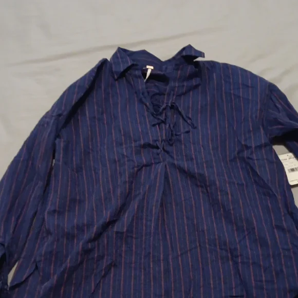 Free People Shirt XS NWT - Picture 3 of 6